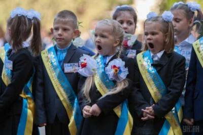 Сергей Шкарлет - Будут ли линейки в школах 1 сентября, рассказали в Минобразования - lenta.ua - Украина - 1 Сентября