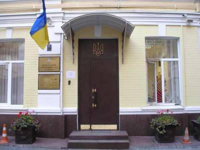 Ростислав Кравец - Полиция ищет взрывчатку в здании Печерского суда Киева - news-front.info - Украина - Киев