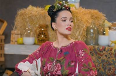 Дарья Астафьева - Крохотный корсет едва удерживает налитые "дыньки": Даша Астафьева поразила формами в откровенном наряде - ukrainianwall.com - Украина