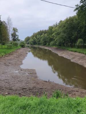 Река Ижора обмелела на 1,5 метра после прорыва дамбы в Колпино - ivbg.ru - Украина - Санкт-Петербург - Петербург