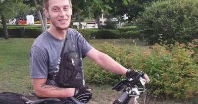 В Киеве ищут 25-летнего парня, пропавшего по дороге домой (фото) - focus.ua - Украина - Киев