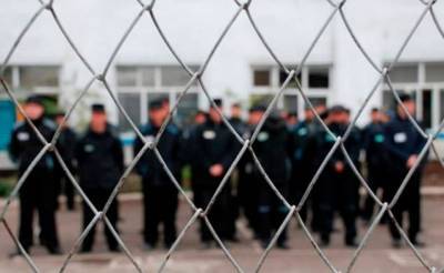 Шавкат Мирзиеев - Мирзиёев подписал указ о помиловании 215 осужденных. 69 из них – иностранцы - podrobno.uz - Узбекистан - Ташкент