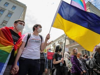 "Существует вероятность насилия": посольство США выпустило предупреждение накануне ЛГБТ-маршей в городах Украины - unn.com.ua - США - Украина - Киев - Одесса - Харьков - Одесская обл. - Посольство