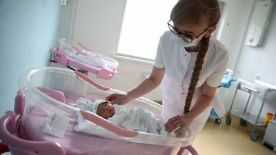 Ученые рассказали о способности голоса родителей снижать уровень боли у детей - iz.ru - Израиль - Женева