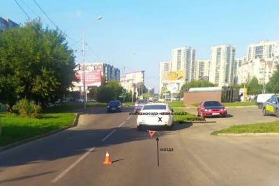 В Красноярске школьница по неосторожности попала под колеса автомобиля - kras.mk.ru - Красноярск