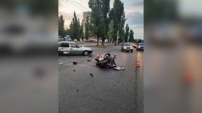 Байкер попал в больницу после ДТП с иномаркой в Воронеже - vestivrn.ru - Воронеж