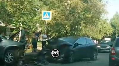 Kia Ceed - В Пензе устанавливают личность водителя, увезенного в больницу - penzainform.ru - Пенза