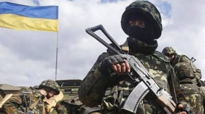 Владимир Зеленский - На Донбассе из-за вражеского обстрела ранен украинский военный - ru.slovoidilo.ua - Россия - Украина