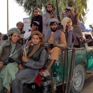 Забиулла Муджахид - Талибы запрещают афганцам слушать музыку, утверждая, что того требует ислам - newsland.com - Россия - Афганистан