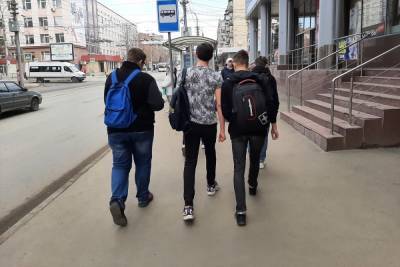 За курение учащимся саратовских колледжей грозят отчислением - saratov.mk.ru - Саратов