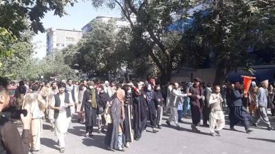 В Кабуле митингующие потребовали открытия банков и пунктов обмена валют - iz.ru - Израиль - Афганистан - Кабул