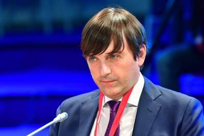 Сергей Кравцов - В Минпросвещения прокомментировали данные о недопуске к урокам непривитых детей - lenta.ru - Россия