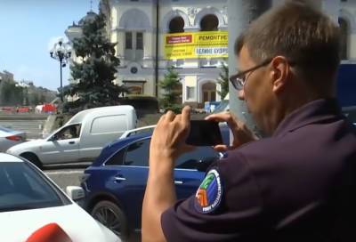 В Киеве водителей штрафуют на улицах без предупреждения и участия полиции: подробности - politeka.net - Украина - Киев
