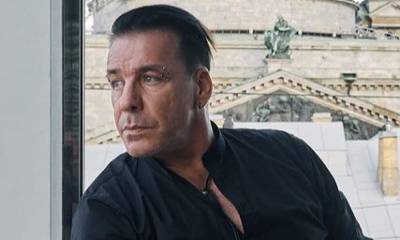 Максим Ларин - Полиция вломилась в номер вокалиста Rammstein и выдала предписание о соблюдении антиковидных мер - bloknot.ru - Германия - Тверская обл.