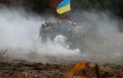 Боевики с начала суток 13 раз нарушили режим прекращения огня на Донбассе - novostiua.news - Украина - Светлодарск