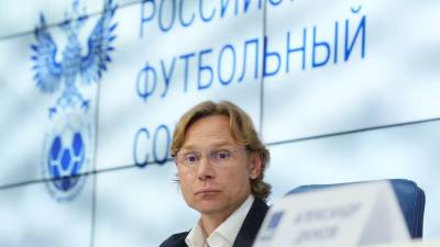 Валерий Карпин - Карпин заявил, что футболистам сборной России надо перестать бояться соперников - russian.rt.com - Москва - Россия - Мальта - Хорватия - Кипр - Никосия