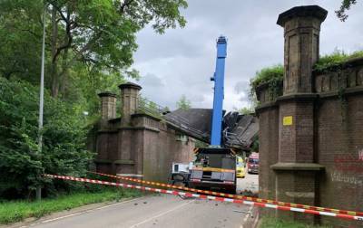 В Нидерландах строительный кран разрушил памятник истории - korrespondent.net - Украина - Голландия
