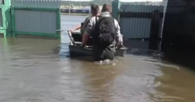 Более 60 домов затопило в поселке в Бурятии - ren.tv - респ.Бурятия - район Кяхтинский