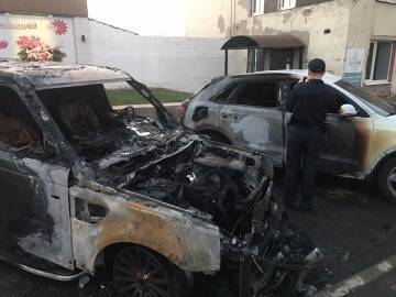 В Екатеринбурге задержали поджигателей автомобиля бизнесмена - znak.com - Россия - Екатеринбург
