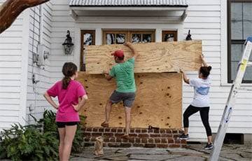 В Луизиане начали эвакуировать людей из-за урагана «Ида» - charter97.org - Белоруссия - штат Луизиана - Новый Орлеан