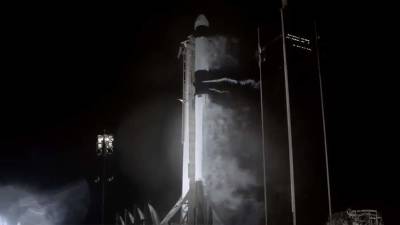 Ракета-носитель Falcon 9 стартовала во Флориде с грузовым кораблем Dragon - iz.ru - Израиль - USA - шт.Флорида - Twitter