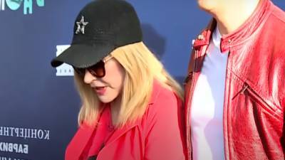 Алла Пугачева - Максим Галкин - "Это уже ни в какие ворота…": Алла Пугачева показалась в коротком платье, фанаты дар речи потеряли - ukrainianwall.com - Украина