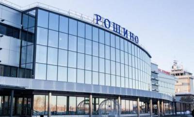В Тюмени съемки эпизода фильма "Елки" прошли в аэропорту Рощино - news.megatyumen.ru - Тюмень