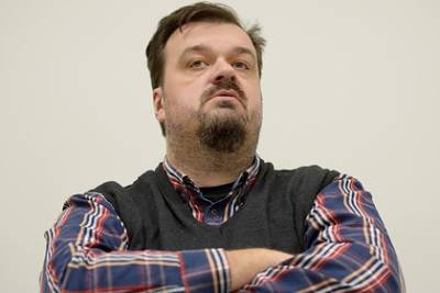 Василий Уткин - Уткин сравнил пляжный футбол с ковырянием в носу после победы россиян на ЧМ - lenta.ru - Москва - Россия - Япония
