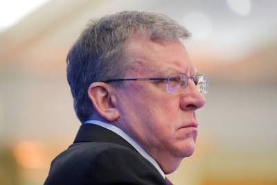 Алексей Кудрин - Кудрин призвал помогать нуждающимся семьям для снижения бедности вдвое - lenta.ru - Россия