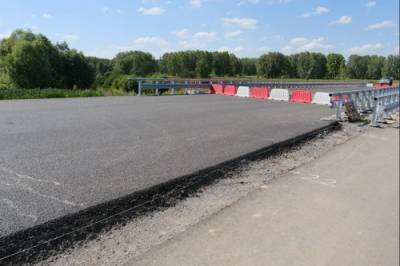 На ремонт дороги от Новосибирска до Казахстана выделили около 55 млн рублей - runews24.ru - Казахстан - Новосибирск - Павлодар - Новосибирская обл.