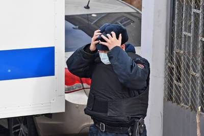 Похититель алтайской школьницы объявлен в федеральный розыск - lenta.ru - Россия - Бийск