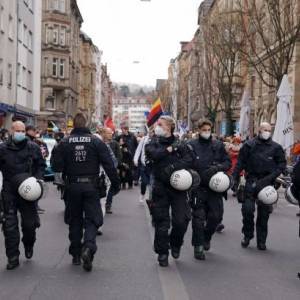 Полиция Берлина начала более 500 расследований против участников антиковидных акций - reporter-ua.com - Германия - Берлин