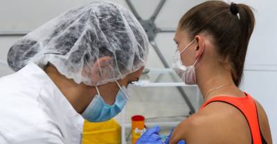 В ЕС привились от коронавируса 60% взрослых жителей - rus.delfi.lv - Латвия - Ляйен