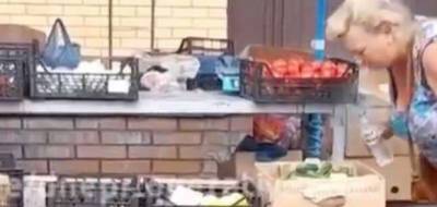 Продавець із Запоріжжя прославилася на всю країну після Відео з «лайфхаком» по освіженню овочів - w-n.com.ua - місто Запоріжжя