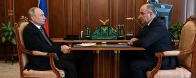 Владимир Путин - Рашид Темрезов - Владимир Путин провел встречу с главой КЧР Рашидом Темрезовым - runews24.ru - Россия