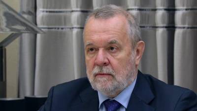 Михаил Мишустин - Михаил Мишустин обсудил с главой ПФР получение электронным способом различных соцвыплат - 1tv.ru - Россия