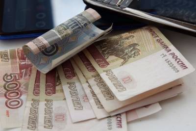 Центробанк предупредил россиян о схеме мошенников с иностранными счетами - mk.ru - Россия