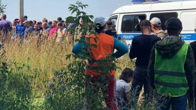 Месяц следил за жертвой: в Бийске разыскивается похититель 12-летней девочки - vesti.ru - Россия - респ. Алтай - Бийск