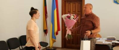 В Лимане на Донетчине поздравили спортсменку с 5-м местом в соревнованиях на Олимпиаде - w-n.com.ua - Харьков