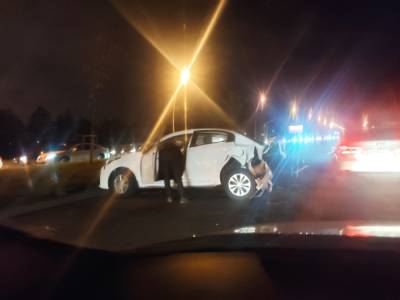 Двойное ДТП заблокировало въезд в Пулково воскресным вечером - neva.today - Санкт-Петербург