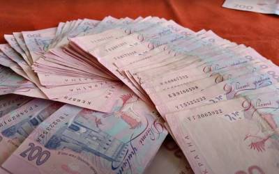 Марина Лазебная - Пенсионерам раздадут по 400 гривен: в Минсоцполитики рассказали, кто получит надбавку до конца 2021 года - ukrainianwall.com - Украина