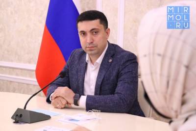 Камил Саидов: ««Пушкинская карта» — отличная возможность для молодежи не только интересно, но и с пользой провести свой досуг» - mirmol.ru - Россия - респ. Дагестан