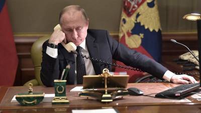 Владимир Путин - Александр Лукашенко - Эмомали Рахмон - Путин и Лукашенко обсудили ситуацию в Афганистане - iz.ru - Россия - Израиль - Узбекистан - Белоруссия - Душанбе - Таджикистан - Афганистан