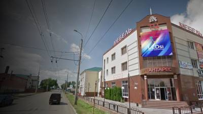 В Новосибирске неизвестные отобрали 50 миллионов рублей у 23-летнего парня - runews24.ru - Новосибирск - Томск