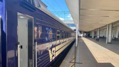 УЗ презентовала новые пассажирские вагоны - hubs.ua - Украина - Мариуполь
