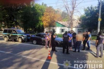 Двое мужчин устроили стрельбу в Запорожье: пострадали пять человек - rupor.info - Запорожская обл. - Запорожье