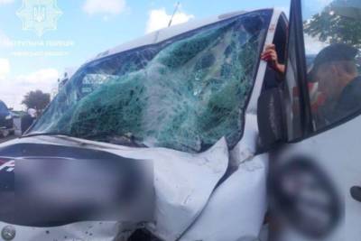 В страшном ДТП во Львовской области погибла 11-летняя девочка - rupor.info - Львовская обл. - район Львовский