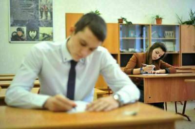 Сергей Кравцов - Объявлены направления тем итогового сочинения для выпускников школ - pnp.ru - Россия - Русь