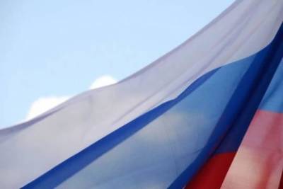 Владимир Путин - Сергей Кравцов - В российских школах будут поднимать государственный флаг - versia.ru - Россия