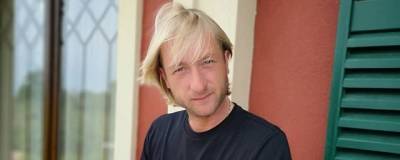 Яна Рудковская - Евгений Плющенко - Евгений Плющенко с сыновьями снялись для обложки глянцевого журнала - runews24.ru